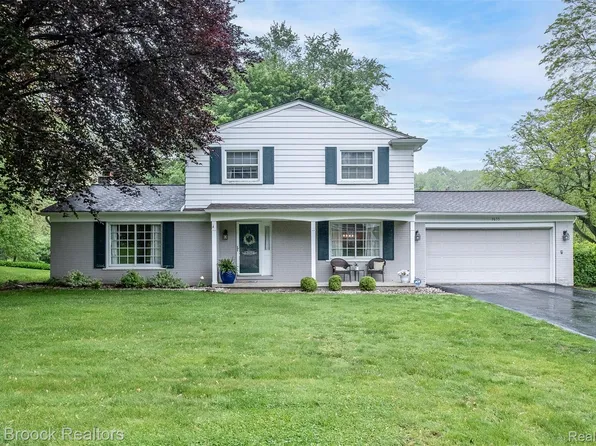 2655 Aspen Ln, Bloomfield Hills, MI 48302