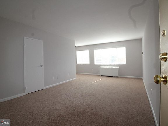 3rd image of 3601 5th St S APT 501