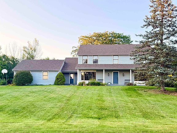 2nd image of 12520 Crabapple Pl