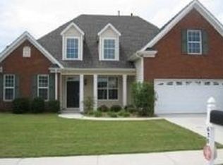630 Millbrook Village Dr, Tyrone, GA 30290