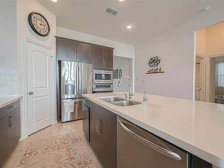 1838 Smithers Landing Dr — Photo 19