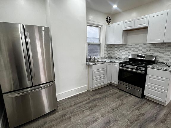 3rd image of 921 Nepperhan Ave APT 1