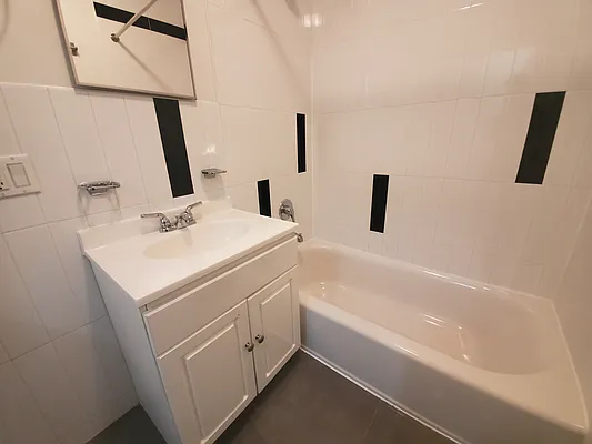 Rented by Doorway NYC, LLC | media 17