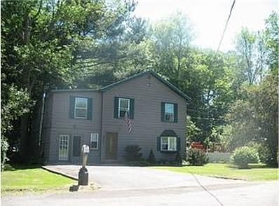1st image of 221 W Mosher St