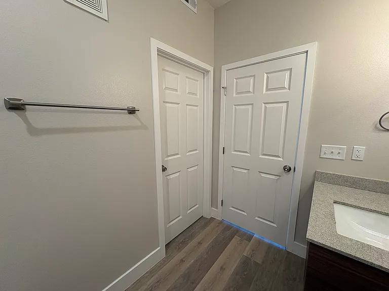 4424 S Texas Ave #306 — Photo 25