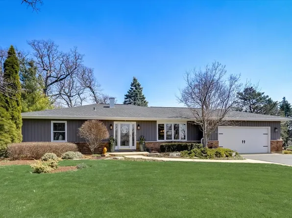 19N057 Felsmith Rd, Hampshire, IL 60140