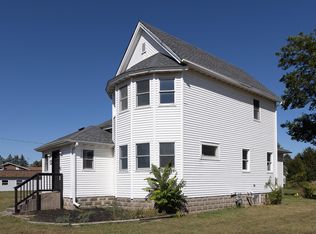 501 E Indiana St, Kouts, IN 46347