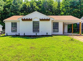 4572 Sugar Creek Rd, Memphis, TN 38118