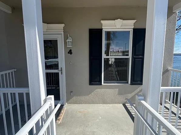 600 Moon Bay Dr Unit 4, Kuttawa, KY 42055