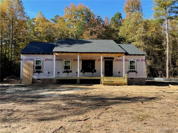 378 Goulders Creek Rd, Mattaponi, VA 23110