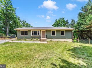 135 Johns Ct, Charles Town, WV 25414