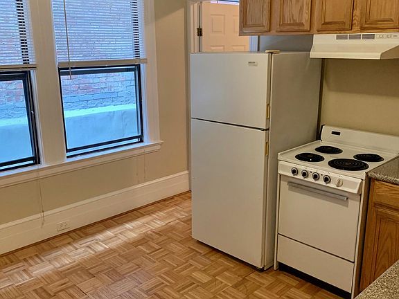4th image of 328 Virginia St APT 204
