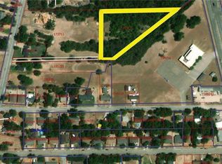 2626 Old Robinson Rd, Waco, TX 76706