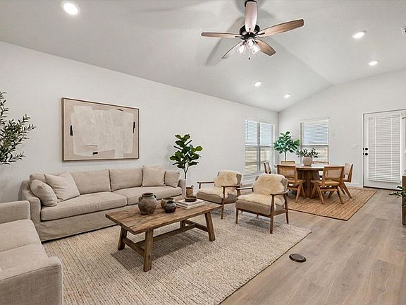 4th image of 15403 Fulton Ave