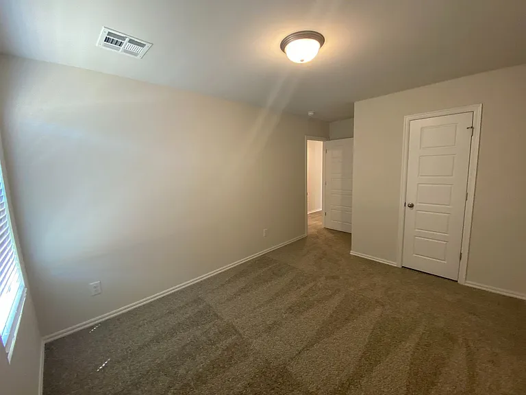 9512 Squire Ln — Photo 15