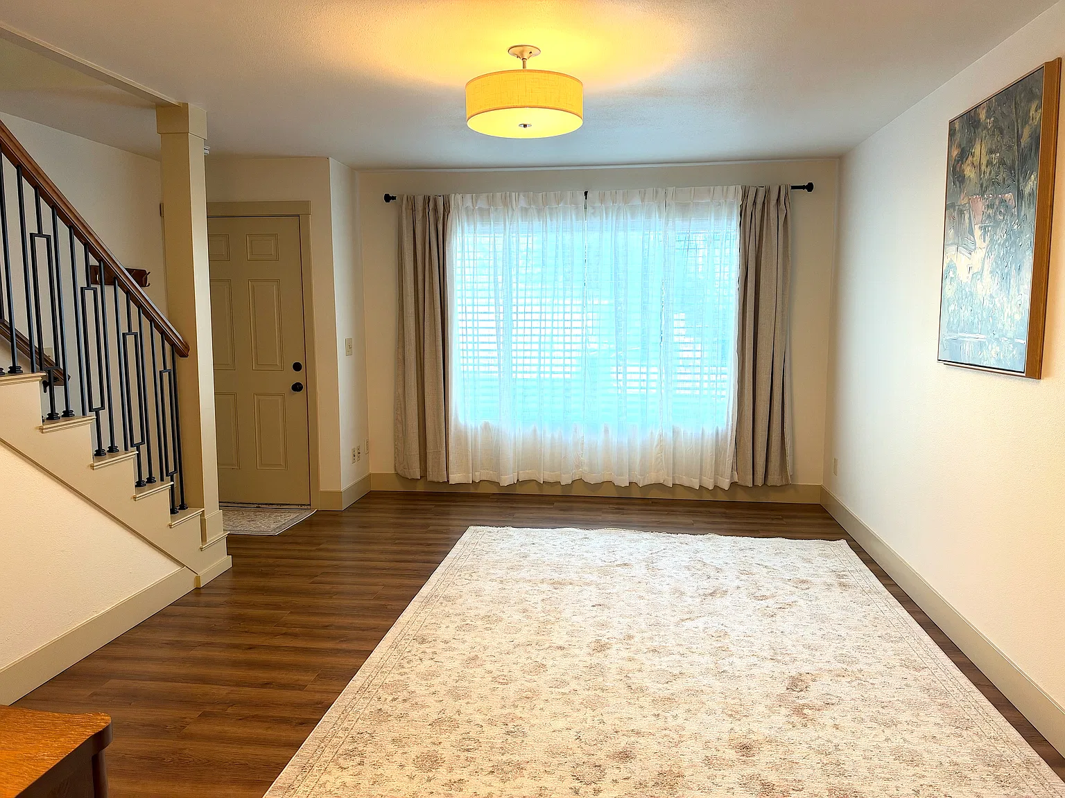 2 bed, 1.5 bath, 1060 sqft, $2,000 — Photo 4