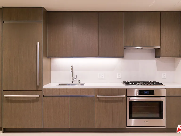 889 Francisco St #1511 — Photo 8