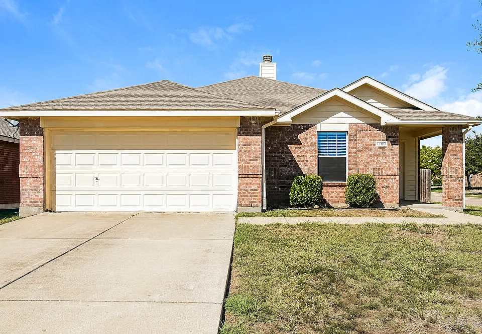 1100 Caroline Dr
