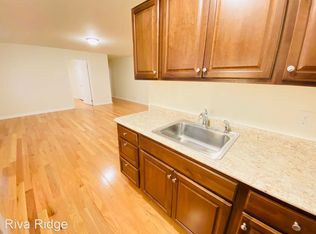 1001 5th Ave APT 6, Coraopolis, PA 15108
