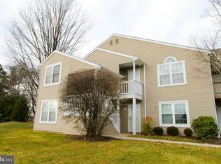28020 Beacon Hill Dr, Southampton, PA 18966