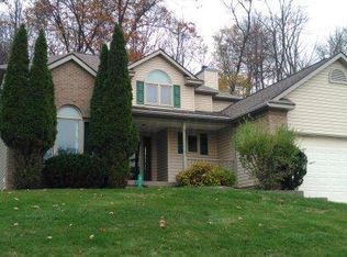 672 Alpine Cir, Heath, OH 43056