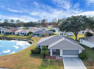 32801 Oak Park Dr, Leesburg, FL 34748