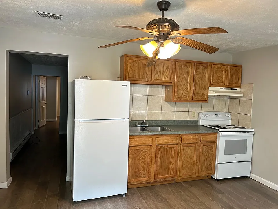 16 Kittanning St #1
