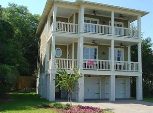 1306 Bay St, Tybee Island, GA 31328