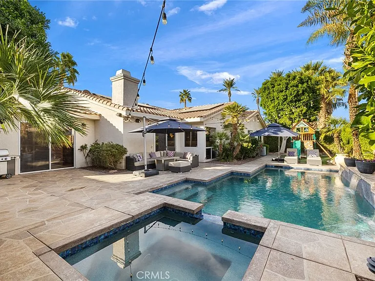 44450 Grand Canyon Ln — Photo 1