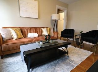 25 Pine St #B, Princeton, NJ 08542