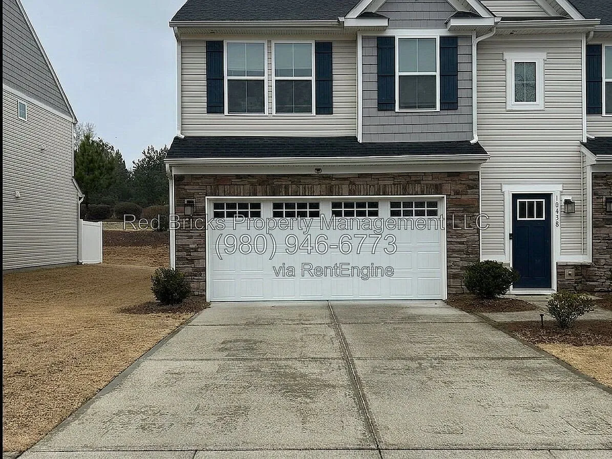 3 bed, 2.5 bath, 1838 sqft, $2,350 — Photo 1