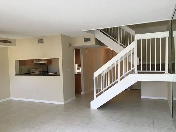 5th image of 7885 NW 7th Ct #406