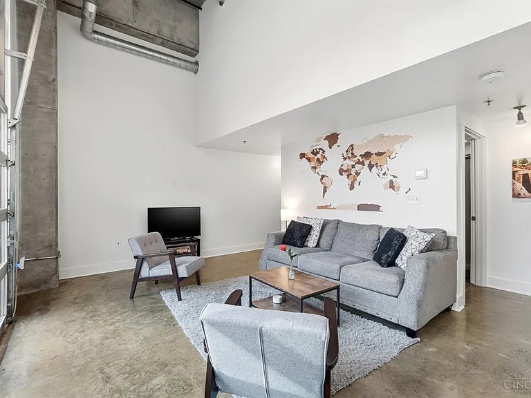 353 W 4th St #209 — Photo 11