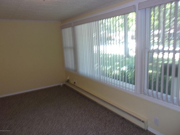 2nd image of 617 Huntington Drive #B