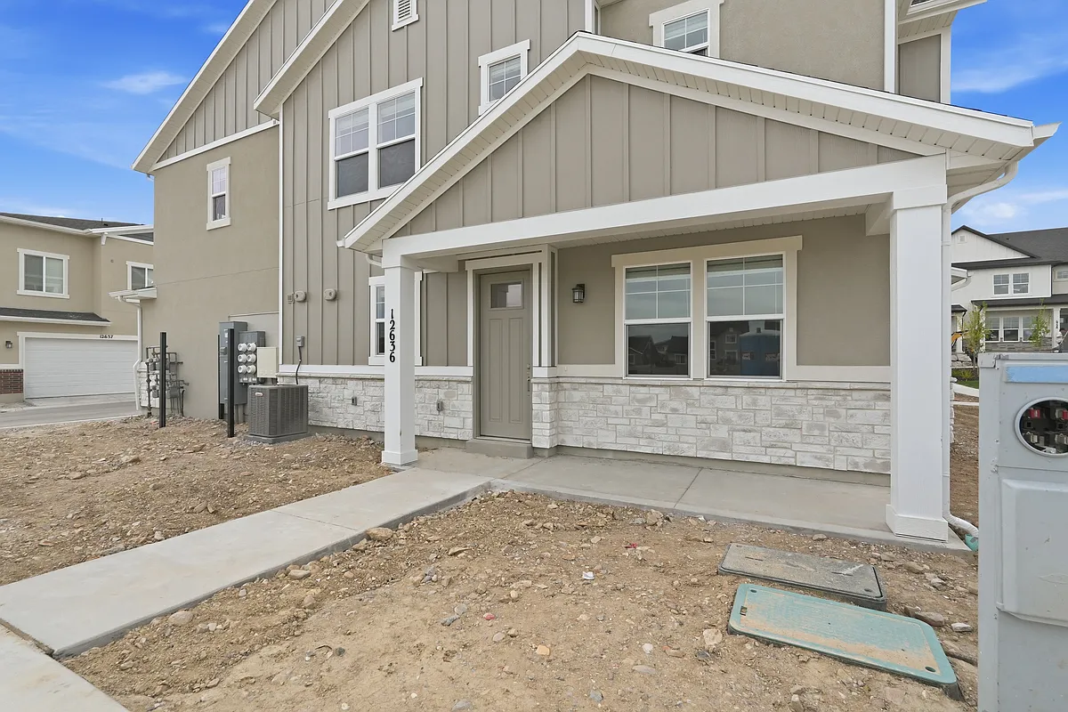 Building Photo - 12636 S Mine Loop Ln