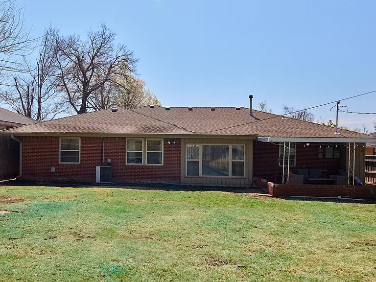 1719 Westminster Pl — Photo 11