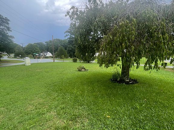 4th image of 107 Mountainview Dr