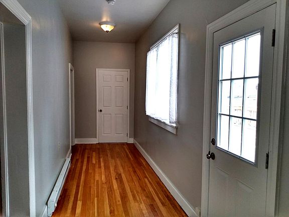 4th image of 112 E Baltimore St #1