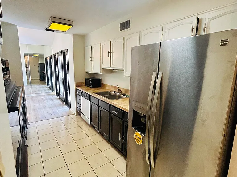 604 Briargate Walk Cir — Photo 7