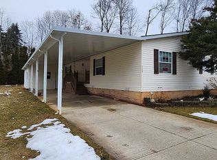 328 Cranberry Beach Blvd #328, White Lake, MI