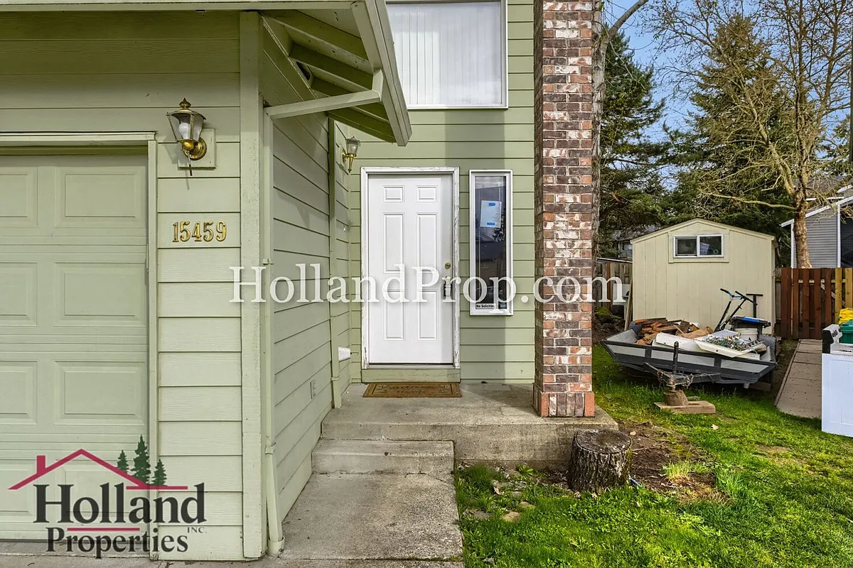 Building Photo - 15459-63 SW Donna Ct