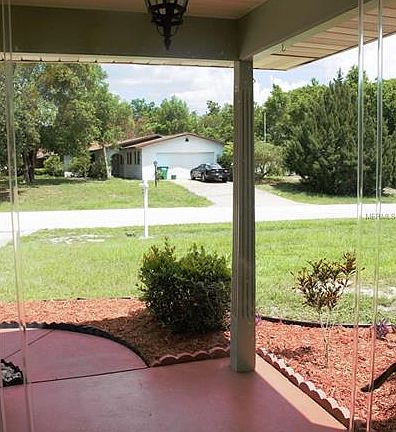 4th image of 2037 E Barlington Dr