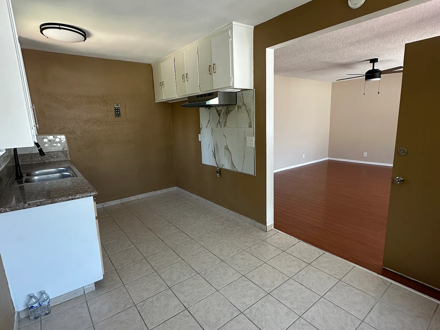 2 bed, $2,600 — Photo 2