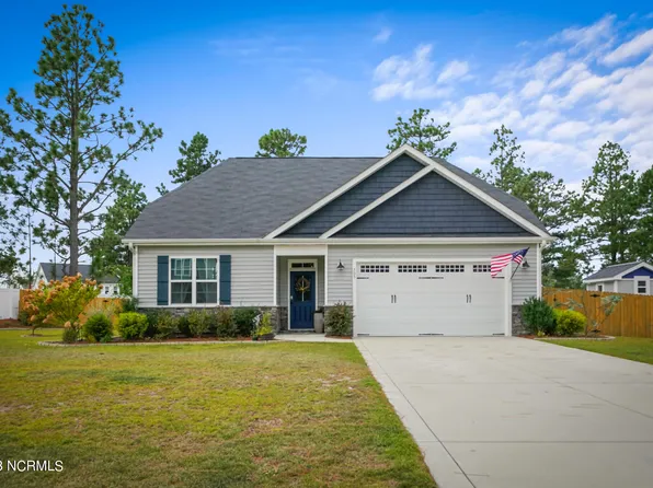 705 Foggy Crossing Court, Aberdeen, NC 28315