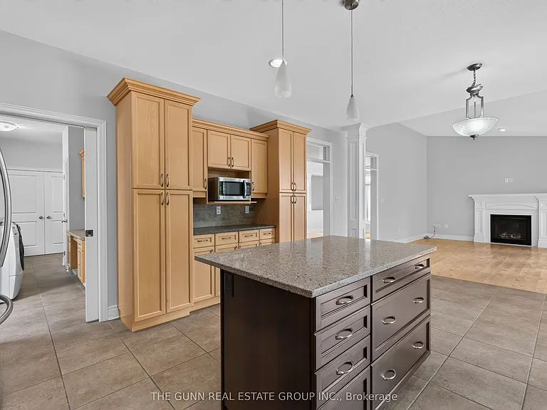 1401 Birchwood Dr — Photo 23