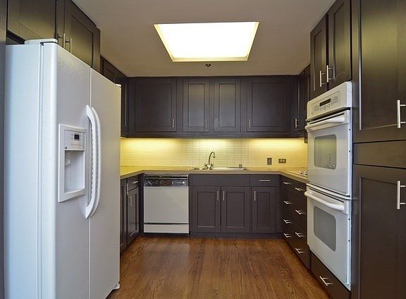 4th image of 950 N Michigan Ave APT 4504