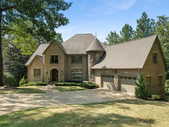 2034 Countryridge Pl, Vestavia, AL 35243