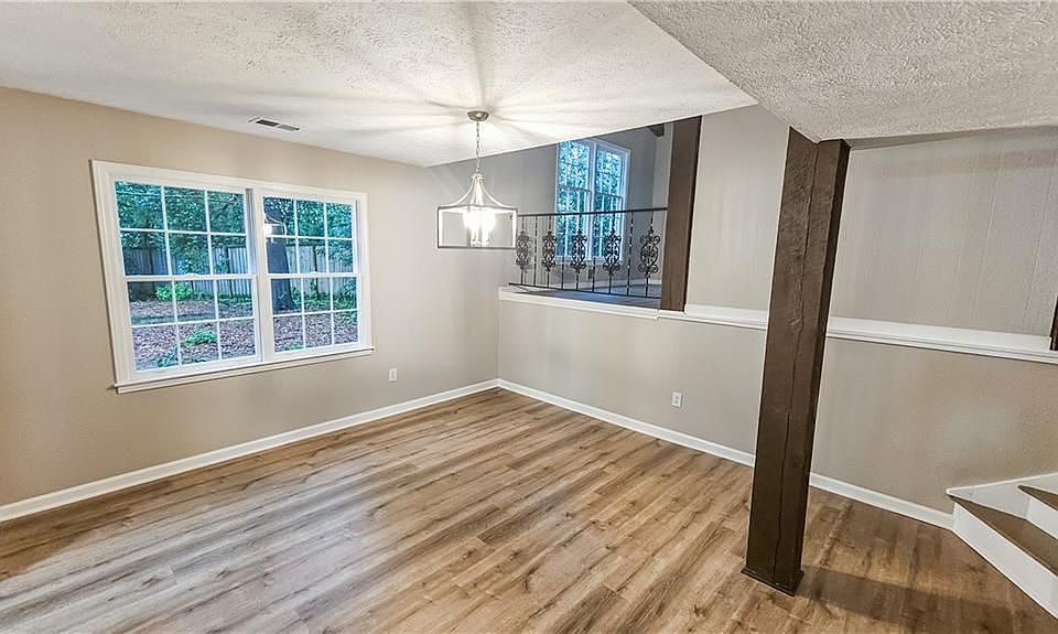 2910 Caribou Trl Marietta GA | Zillow