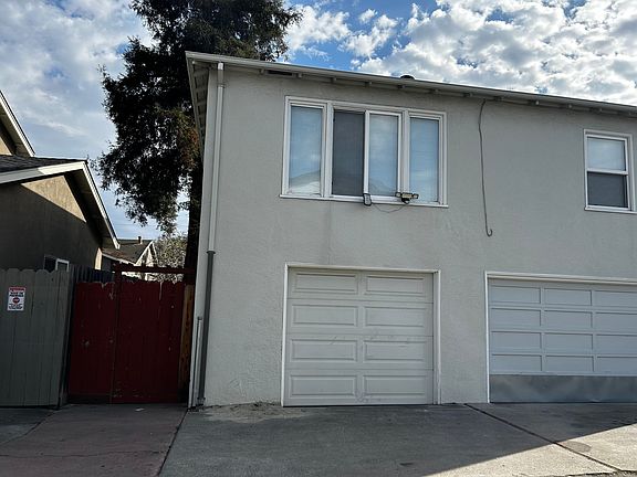 3rd image of 538 Jackson Ave #A