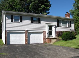 26 Donation Rd, Greenville, PA 16125